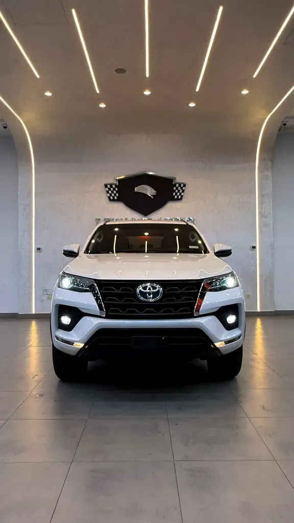 تويوتا فورتونر 2023